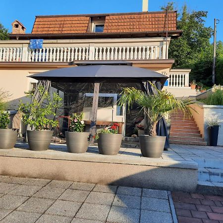 Апартаменты Stella House Mreznica Дуга-Реса Экстерьер фото